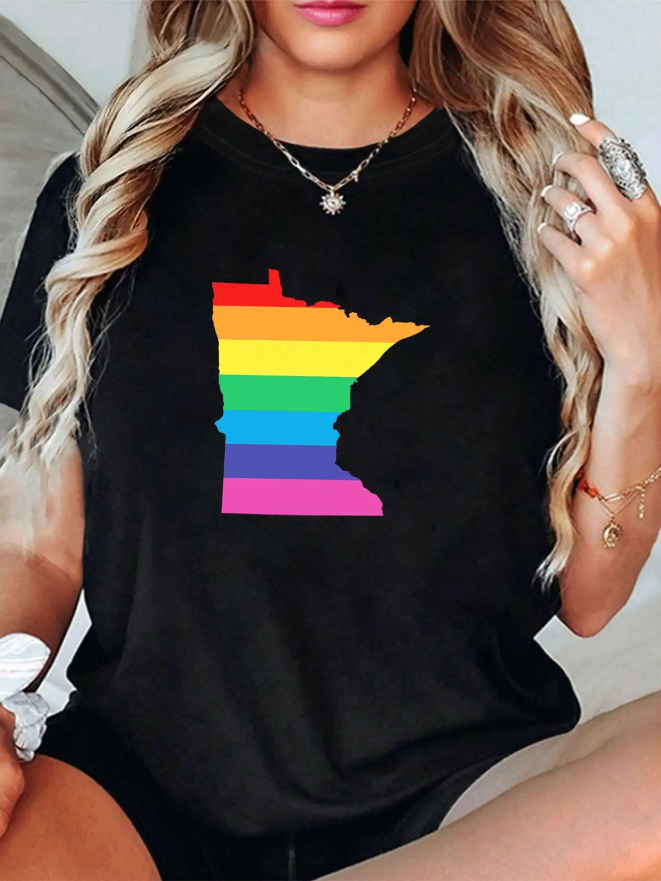 

【1025270】Женская футболка больших размеров с круглым вырезом, короткими рукавами-полурукавами на резинке и модным принтом