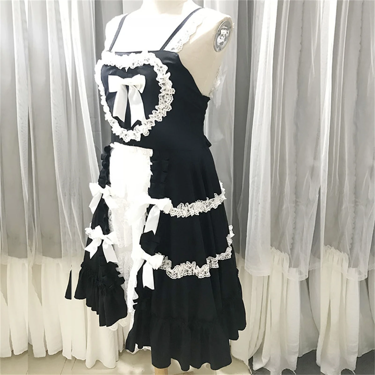 French Retro Style Lolita Jsk Gothic Girls Cosplay Lace Flounces Mesh Yarn Love Bow Flowers Backless Sweet Cake Dress