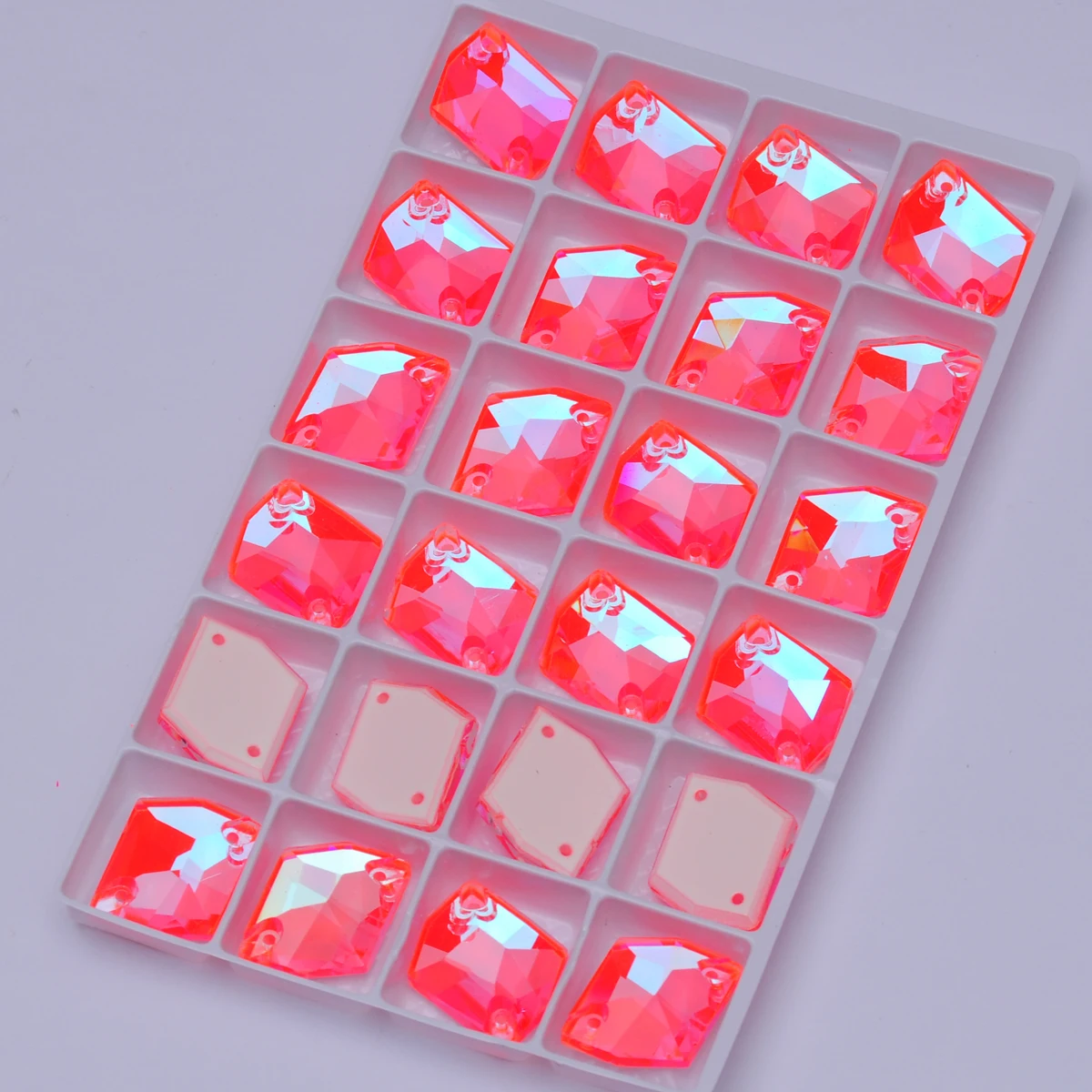 PUBRILEX Neon-Strasssteine zum Aufnähen, Glas-Kosmos-Kristalle, flache Rückseite, DIY-Nähzubehör, Nähsteine für Kleidung und Taschendekoration – Detail 6
