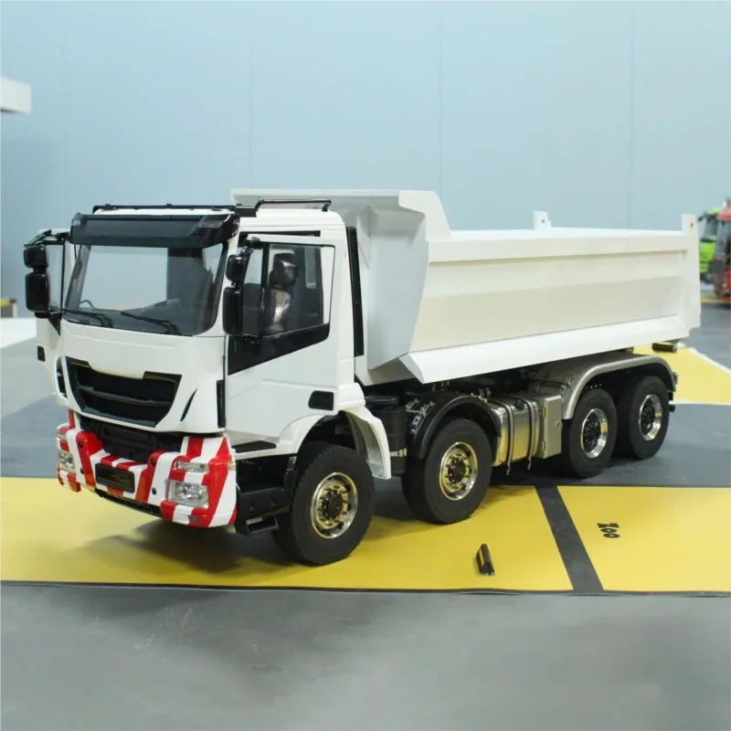 Metal 1/14 8x8 RC Hydraulic Dumper Truck Radio Control Full Tipper Sound Light 3-speed Transmission Differential Lock Axles Toy