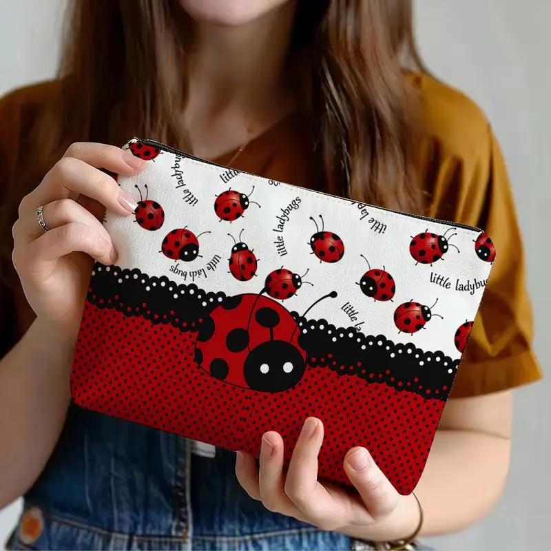 1Pc, Ladybug Print Makeup Bag, Durable Zipper Closure, Essential for Frequent Travel, Exquisite Accessory Storage, Durable Linen