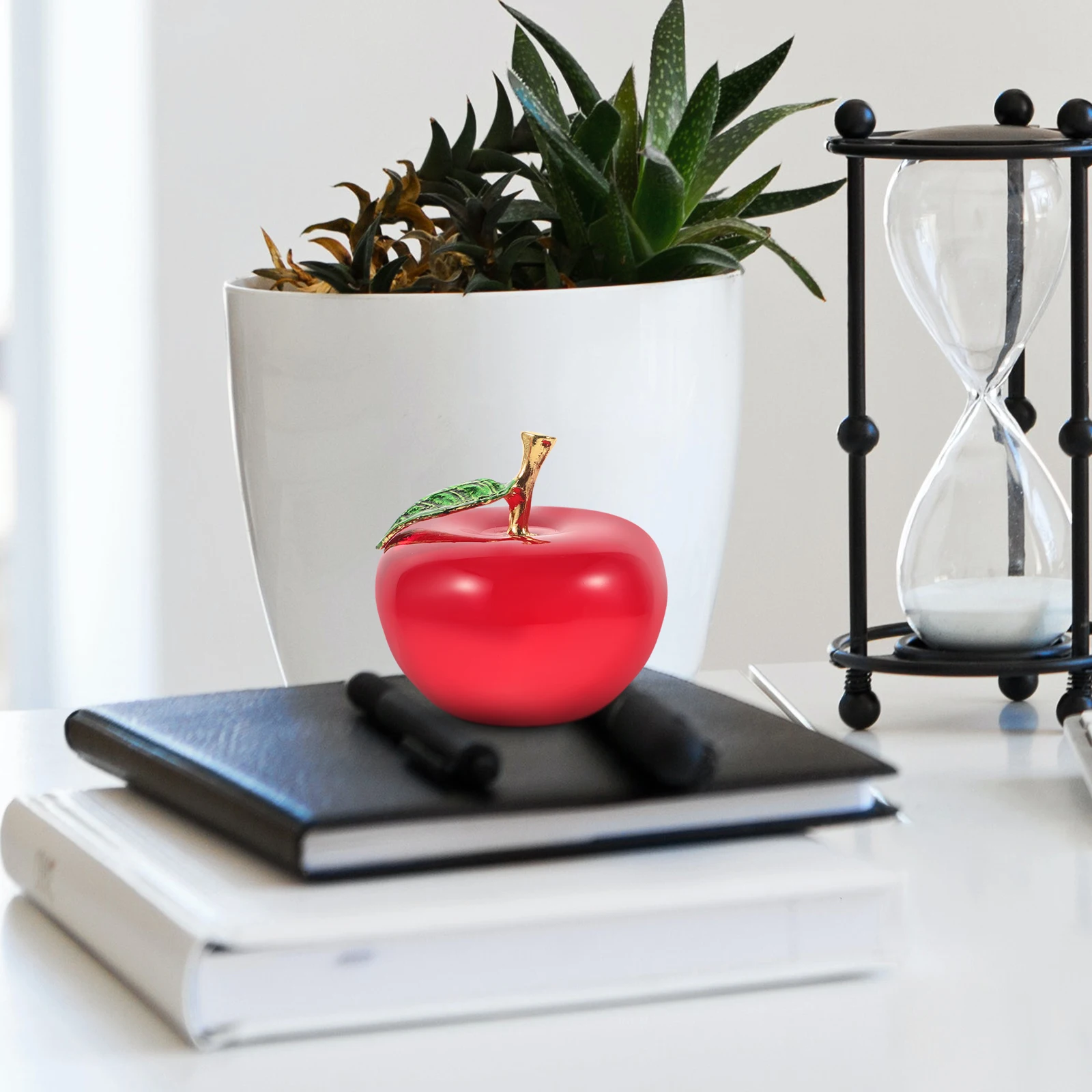 

Artificial Fruit Apple Decorations Christmas Sculpture Statue for Home Desktop Red Crystal Gifts