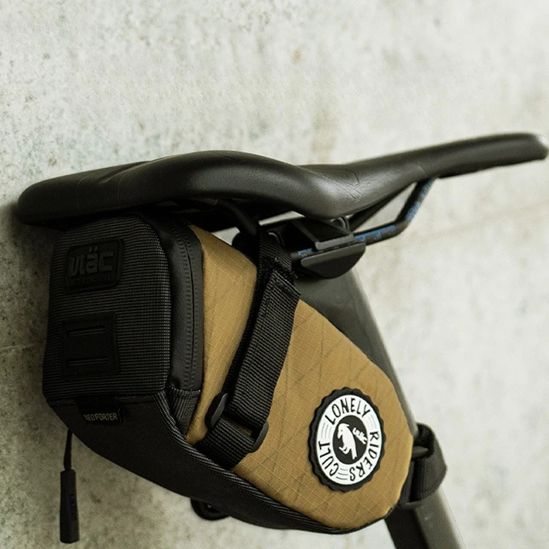 

1pc Bicycle Rear Saddle Bag Waterproof Rear Seat Bag Cushion Riding Road Bike Mountain Bike Bag