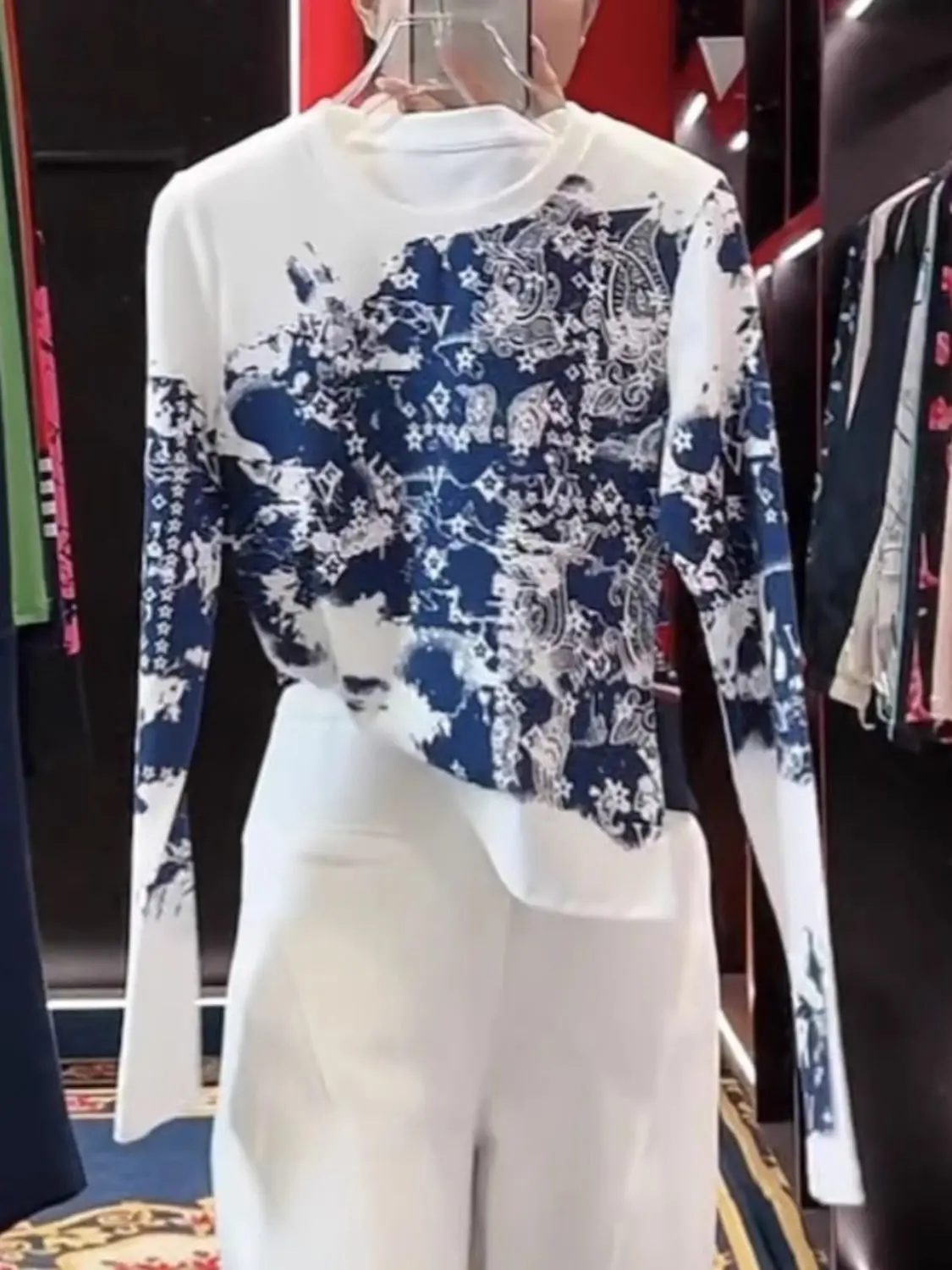 

Simple Top 2025 Autumn New Ink Style Print Versatile Fashion Casual Round Neck Long Sleeve Base Shirt