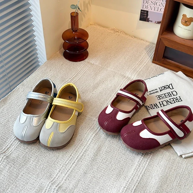 

Детская повседневная обувь, классические детские теннисные туфли на липучке, мягкая, новинка 2025, модная спортивная обувь для мальчиков и девочек, нескользящая, удобная, модная