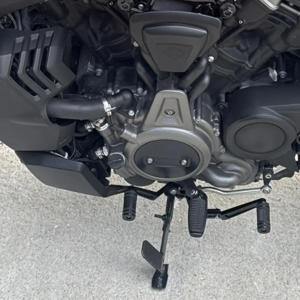 والعتاد رافعة تحول ل هارلي نايتستر 975 RH975 خاص 2022 2024 2025 معدات الدرجات النارية محدد للطي شيفتر دواسة تو أوتاد #2