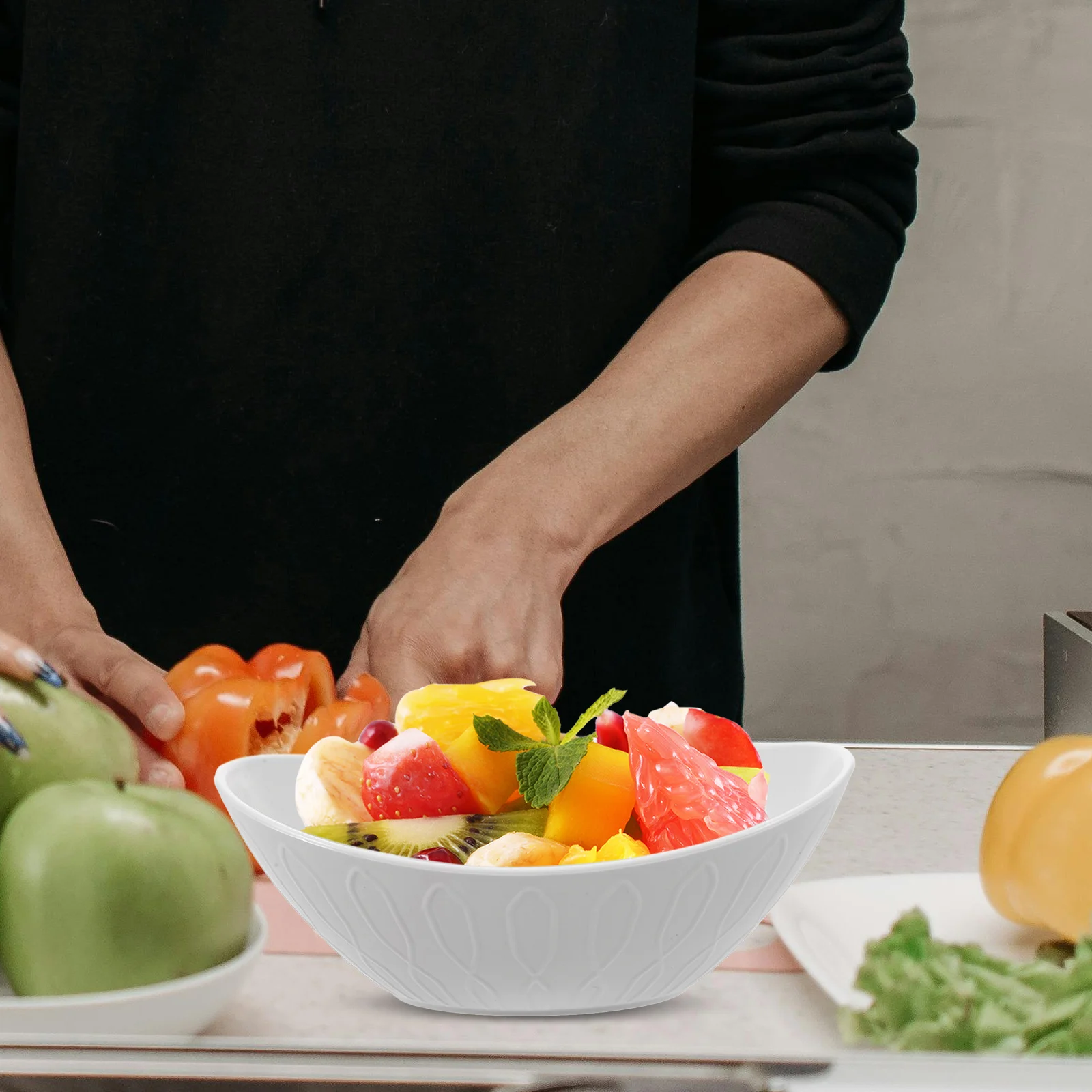 

4 pcs Ingot-Shaped Fruit Salad Bowl Pp Plastic Kids Food Bowls For Yogurt Cereal Soup Rice Serving Kitchen Party Household Use