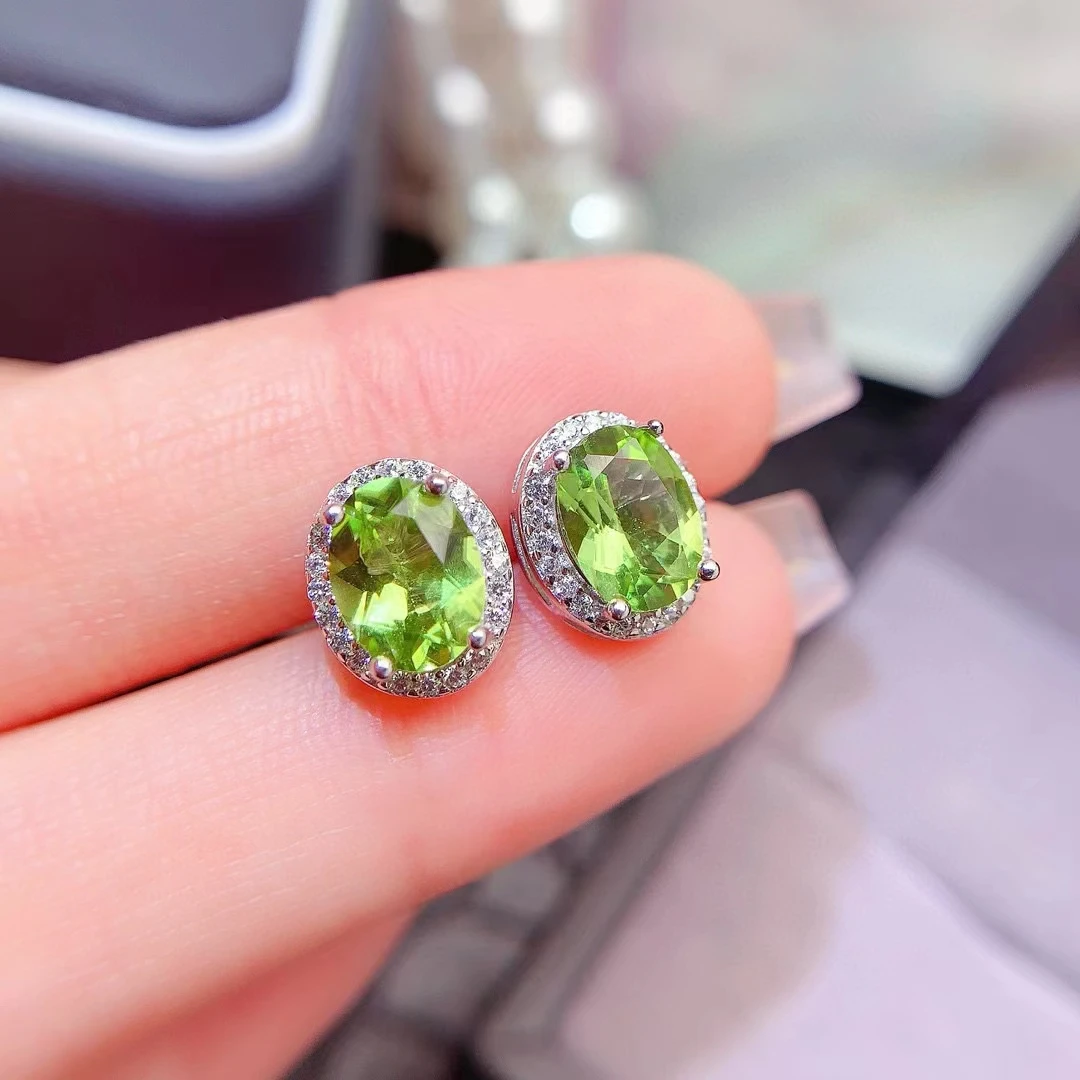 

Hot Selling Allergy Free Silver Stud Earrings 6mm*8mm Natural Peridot Earrings 18K Gold Plated 925 Silver Peridot Jewelry