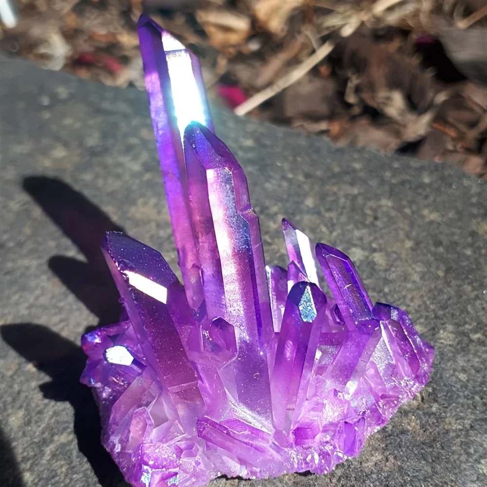 [Aura Purple Crystal] 1 pièce CRYSTALHOLA Aura Purple Crystal Cluster - Pointes hexagonales électroplaquées, forme irrégulière