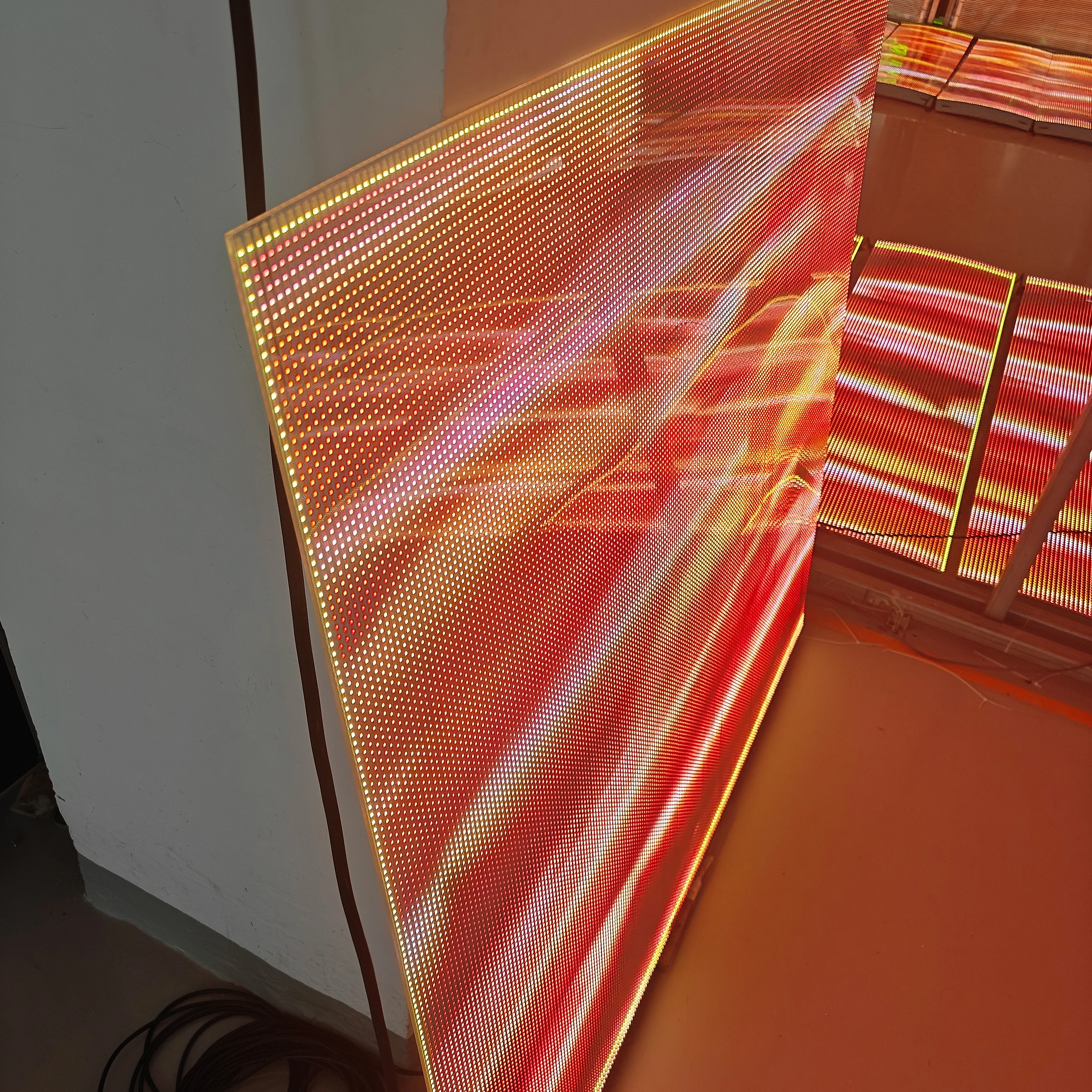 Customizable Hot Sale Wholesale Customized Film Crystal Display Screen Wholesale Bendable Led Display