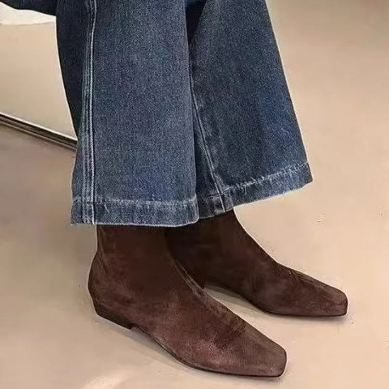 

Retro Brown Ankle Boots Women Suede Warm Short Boots 2025 Trend Square Toe women's shoes Mujer Zapatos skinny boots