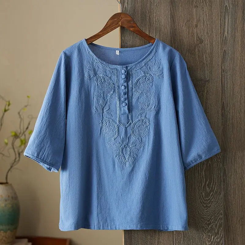 

Loose round Ne T-irt Women's plus Size Conceal Belly Embroidered Base irt Pure Color Commute Sle Summer New Arrival