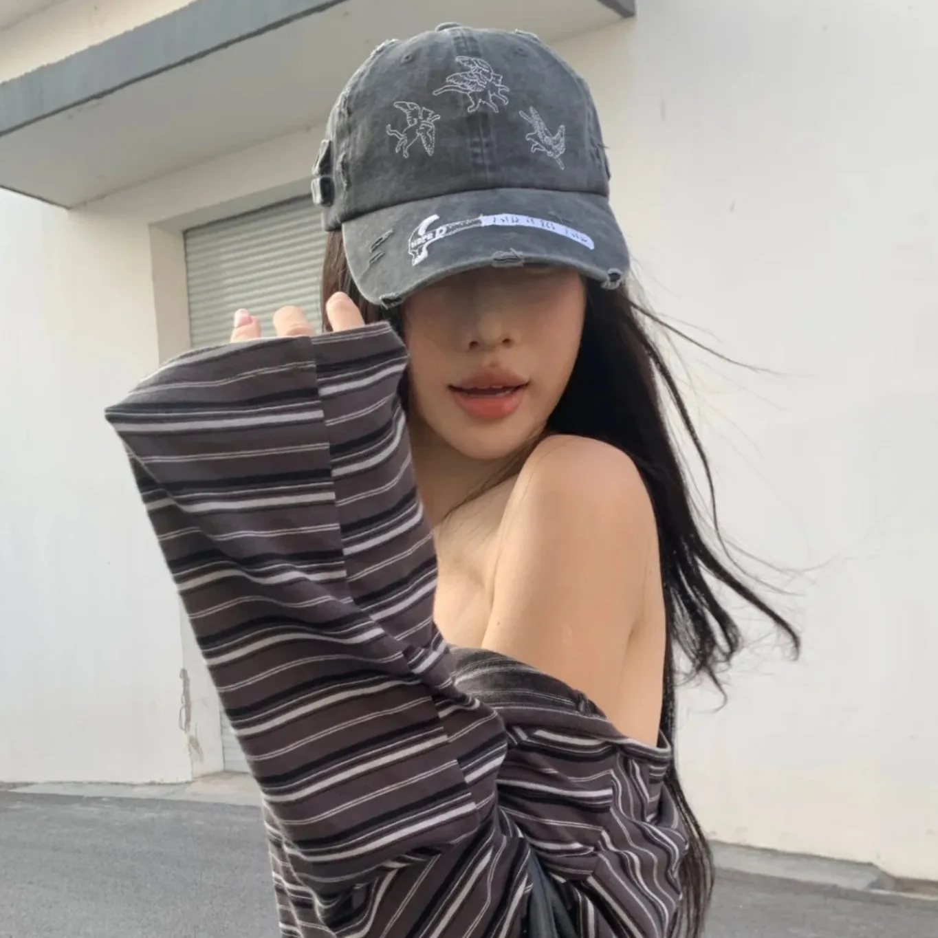 

Broken Hole Duckbill Cap For Women Fashionable Big Head Circumference To Cover Face Baseball Cap Women Going Out Street