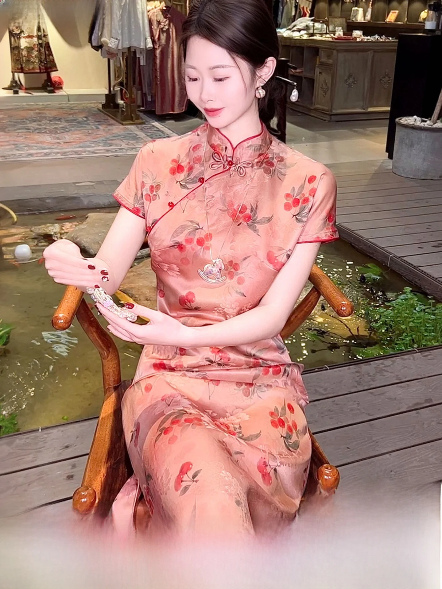 

Шелковое платье с цветочным узором для молодых женщин, дышащее, в традиционном китайском стиле, летняя мода LQ6725