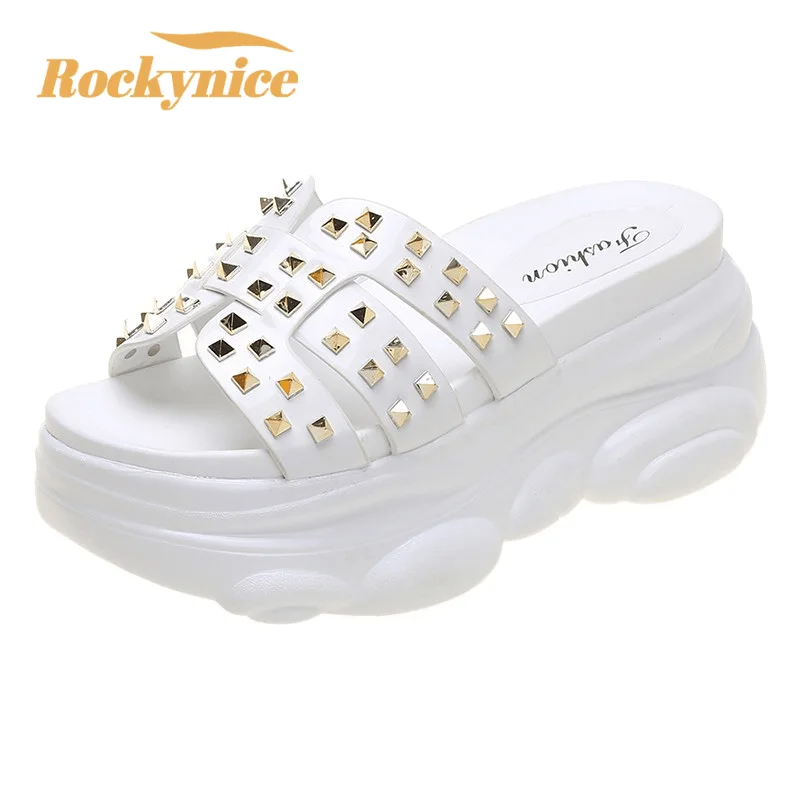 Flip Flops Women Slippers Super High Heels Platform Shoes Comfortable Wedges Beach Shoes Rivet Sandals Summer Chunky Shoes Woman