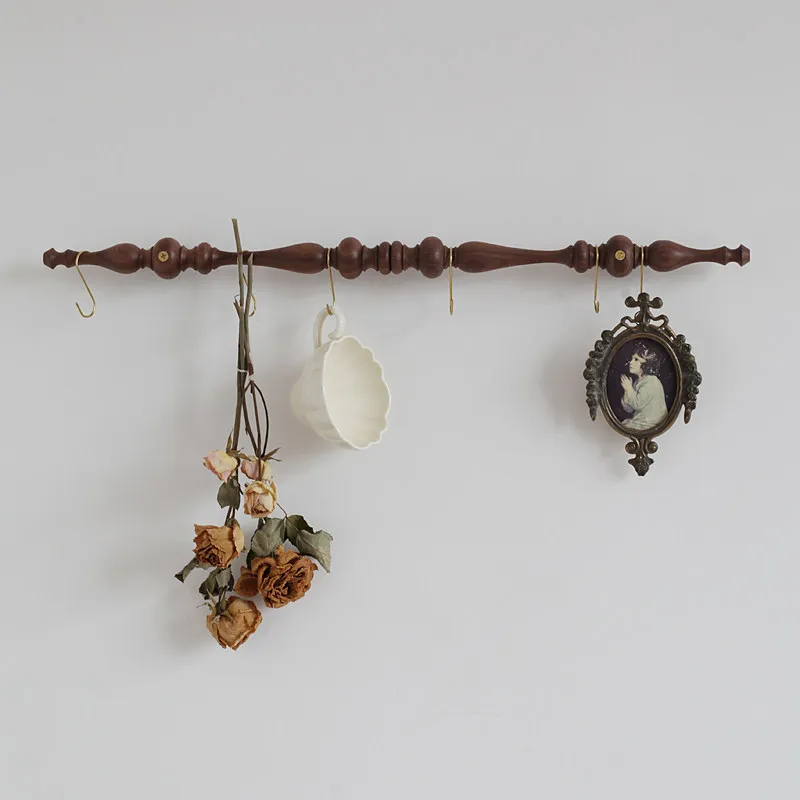 

FAS Grade Solid Wood Hanging Rod French Retro Hook Rack Kitchen Entrance Coffee Corner Cup Storage Hanger For Home