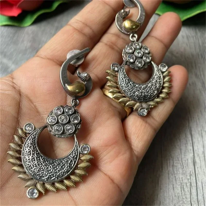 

Ethnic Round White Stone Earrings Vintage Silver Color Metal Moon Geometry Bohemian Dangle Earrings for Women