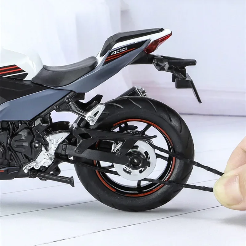 1:12 Kawasakis Ninja 400 Racing Cross-country Motorcycle Model Metal Street Motorcycle Model Sound and Light Collection Kid Gift image 6