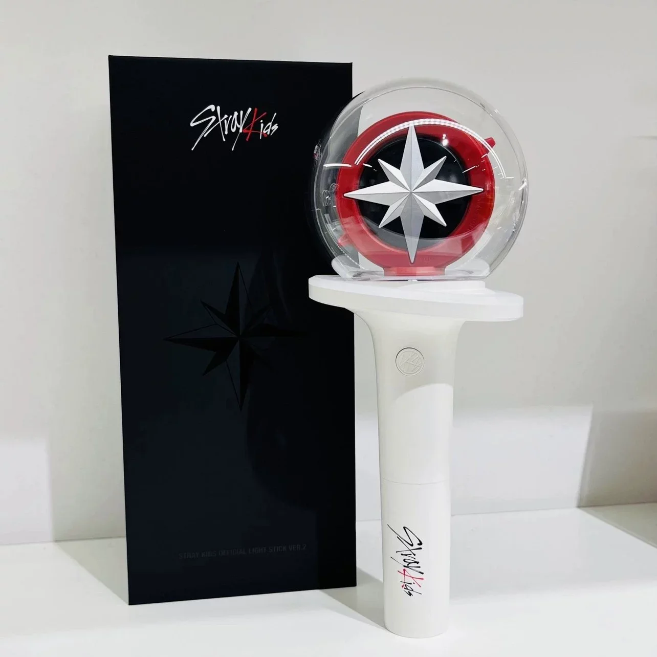 Op voorraad Skzoo Straykids Support Stick Zingend met hetzelfde lantaarn Mini Generation Support Light Around Hand Lamp The Stars