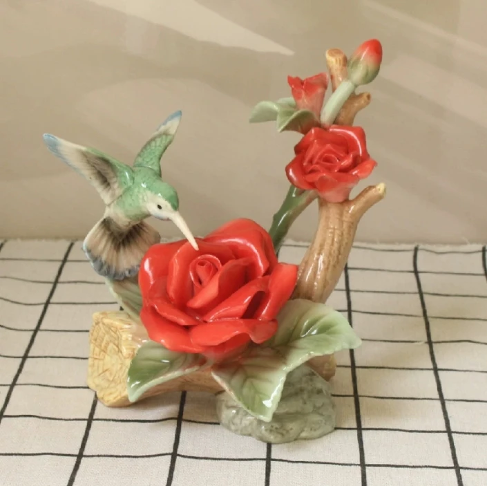 Pastoral Hand-painted Flower Bird Ceramic Ornaments Home Bookcase Furnishing Crafts Homestay Villa Garden Figurines Decoration