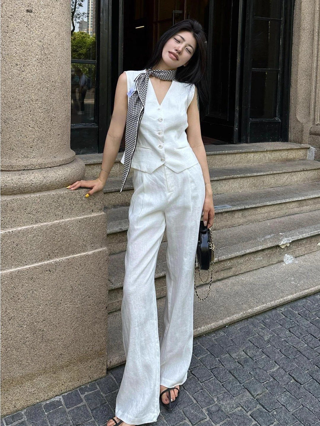 Ladies Linen Suit Set Summer Simple High Fashion Commute Suit Vest Wide Leg Pants Two Piece Set V Neck Button up Long Pants
