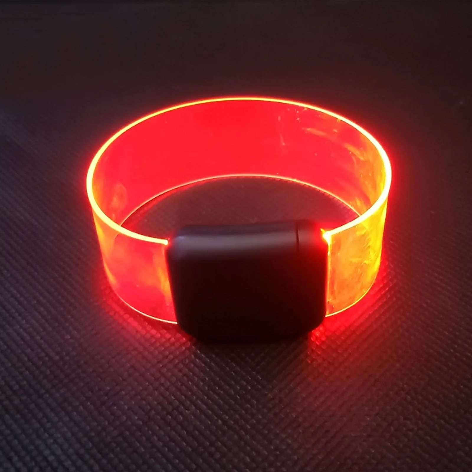 

1pc Fluorescent Bracelet Glow In The Dark Party Prop Wrist Decoration Luminous Hand Bracelet For Festival Night Club Event