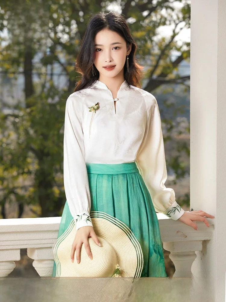 

E.Beau Red Face Spring 2026 New Sle Women's Long Sve Commute irt Soft Silk Dra Embroidered Top Slim Fit Pure Color