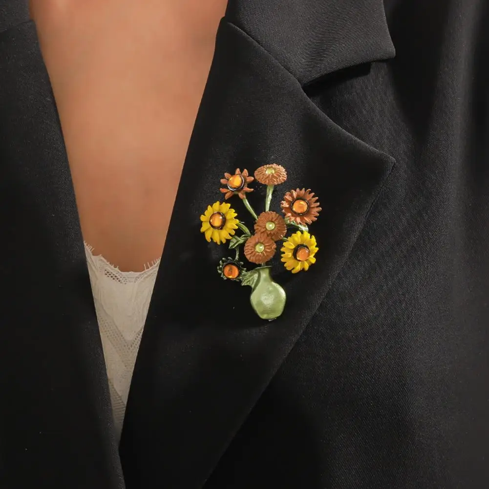 Women Brooch Sunflower Vase Shape Enamel Anti-slip Suit Coat Collar Hat Scarf Decoration Clothes Pin Prom Party Garment Jewelry