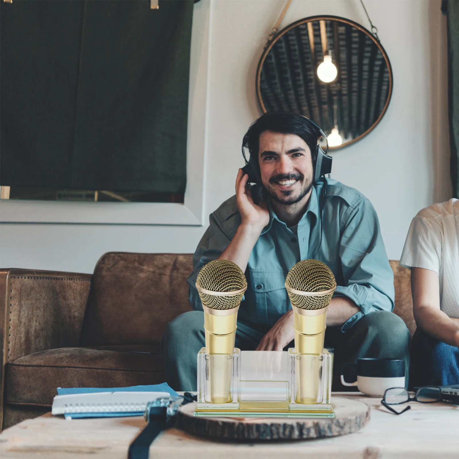 

Acrylic 2-Slot Microphone Stand Desktop Wireless Mic Holder Stable Mic Storage Holder for Office Home Desktop Microphone Stand