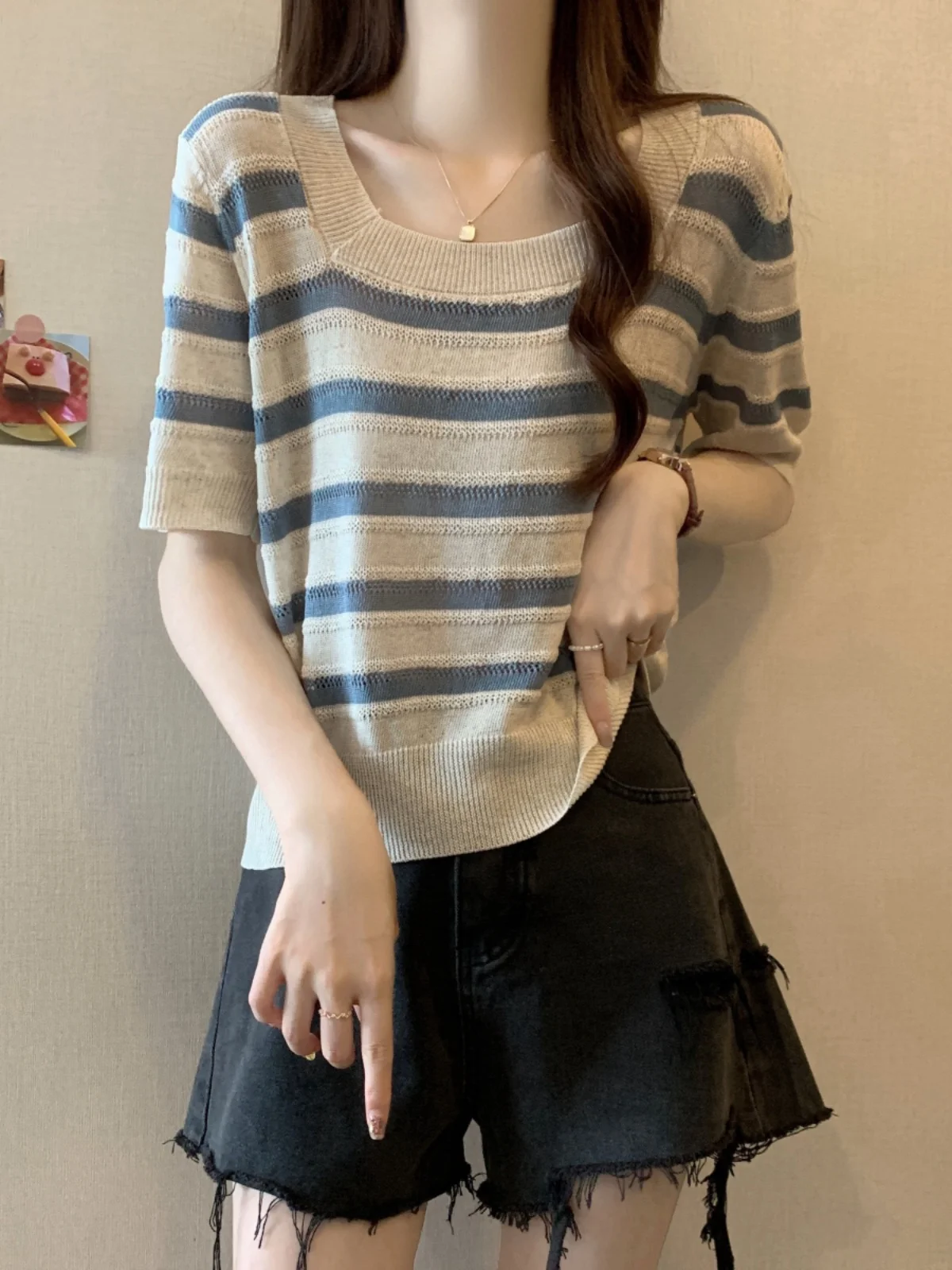 

Slimming Stripe Ice Silk Short Sleeve T-Shirt Women's Summer Fashion Large Size Square Collar Design Top Korean Style Loose Fit