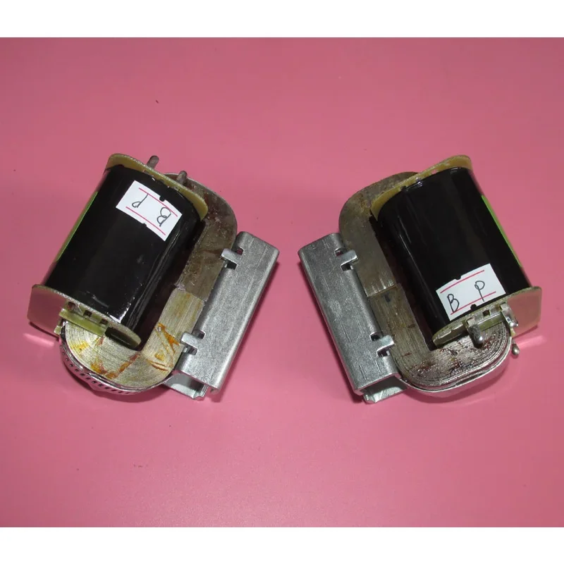 

Несимметричный выходной трансформатор 2,5 К, железный сердечник морфенового типа C, подходит для ламповых усилителей 2A3 6Y6, 15–27 кГц, -3 дБ