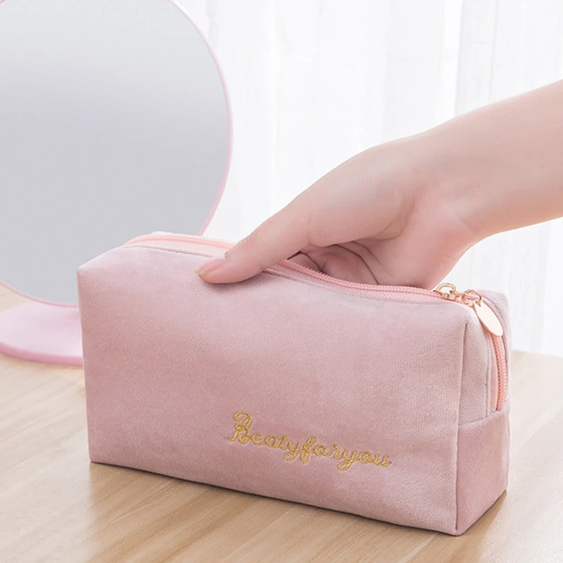 

Fashion Women Cosmetic Bag Travel Sanitary Napkin Makeup Toiletries Wash Organizer Storage Bag Velvet Neceser Make Up Pouch