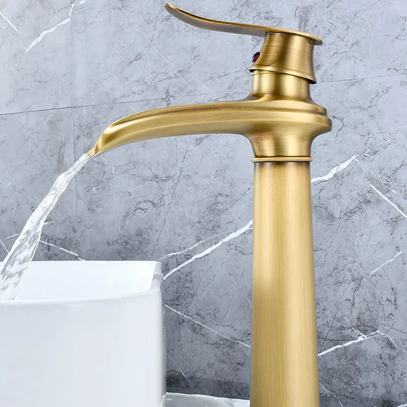 Gold Waterfall Kitchen Faucets Flexible Handles Garden Luxury Water Tap Extendable Single Lever Grifos De Cocina Home Products