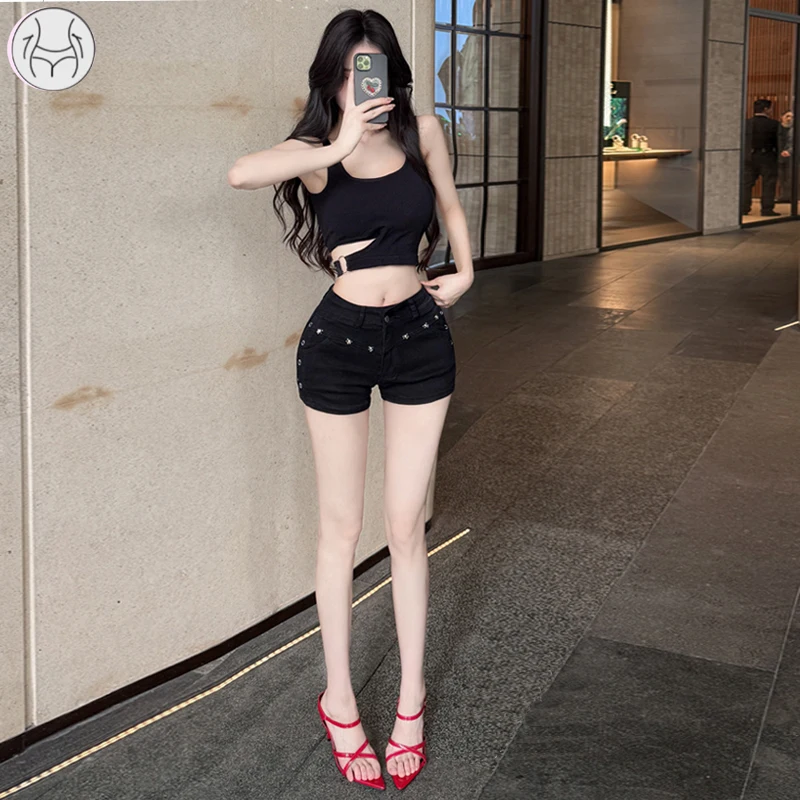 Sexy American Girl Black Denim Shorts Low Waist Butt Covering Nail Low Rise Super Short Pants Cotton Summer New Arrival