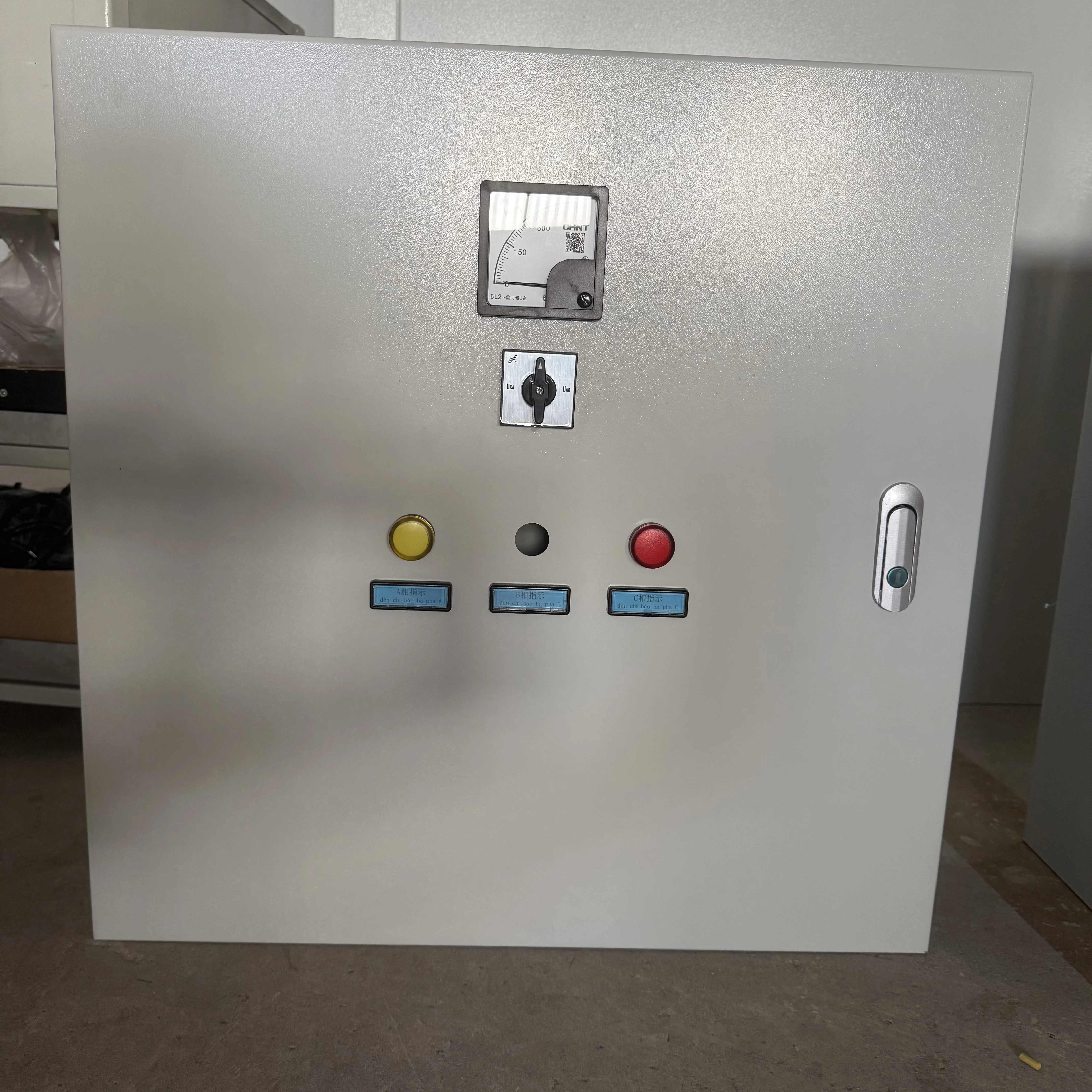 Double Layer Low Voltage Power Distribution Cabinet Indoor Electrical Distribution Box IP54 Industrial Switchgear Panel