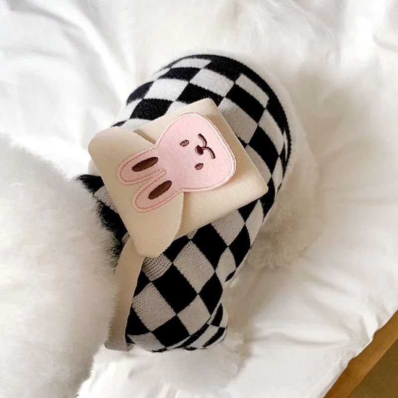 Spring Dog Clothes Warm Soft Dog Cardigan Sweater Fashion Plaid Puppy Coat Cute Cat Sweater Coat Pet Costumes Chihuahua Clothes