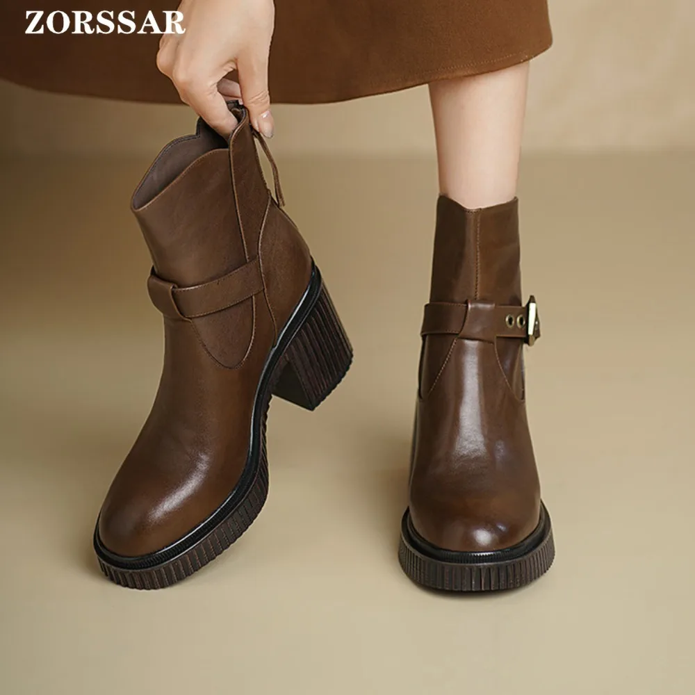 أحذية كاجوال مريحة بكعب سميك شتاء جديد عصري متعدد الاستخدامات أحذية قصيرة أنيقة الحد الأدنى كعب مكتنز أحذية النساء