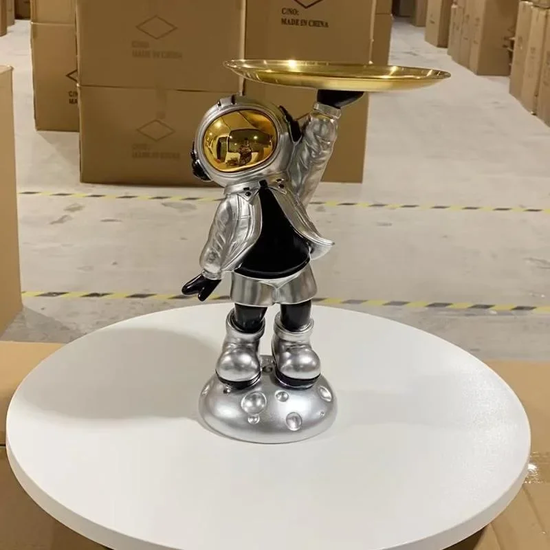 28cm Nordic creativity Space Astronaut resin Sculpture storage box figure model ornament Statue Living room home Home decor