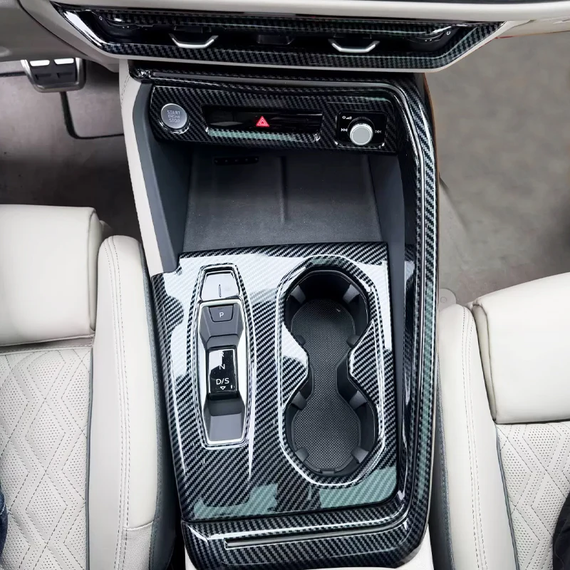 LHD Für Audi Q5 2026 2027 Auto Schalthebel Klimaanlage Lüftungsauslass CD-Tastenfeld Rahmenabdeckung Zierleiste ABS Carbonfaser Aufkleber Auto