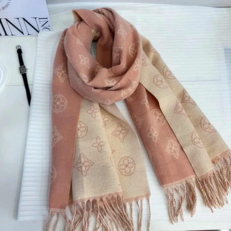 2026 Autumn/Winter New Old Flower Imitation Cashmere Scarf Thickened Cold proof and Warm Shawl Dual purpose Scarf