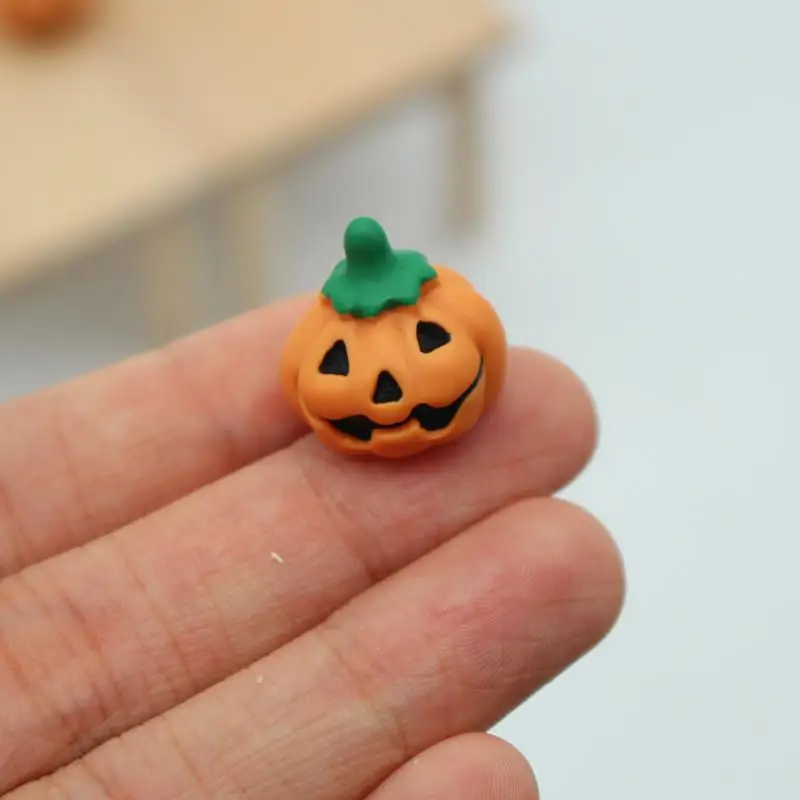 10 Peças de Decoração de Abóbora Fofa para Halloween, Miniaturas de Micro Paisagem, Figuras de Resina, Ornamentos para Mini Jardim de Fadas - Brinquedo