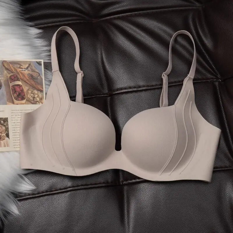 Thumbnail 4 - #15 Compare Plus Size Lift Support Bras Before You Buy