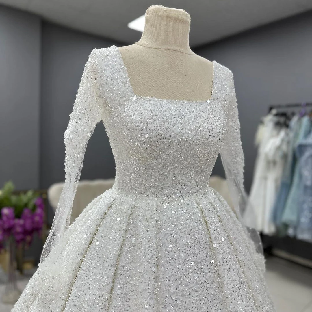 

Beaded Long Sleeve Wedding Dress Long Bridal Gown Elegant Muslim Square Neck فساتين سهرة Vestidos De Novia Customized