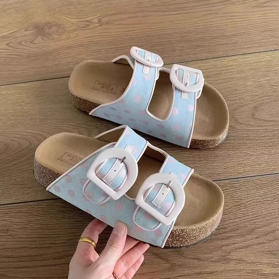 

2026 Summer Women's Thick-soled Anti-slip Slippers Stylish Beautiful Unique Versatile Comfortable And Casual Sandals