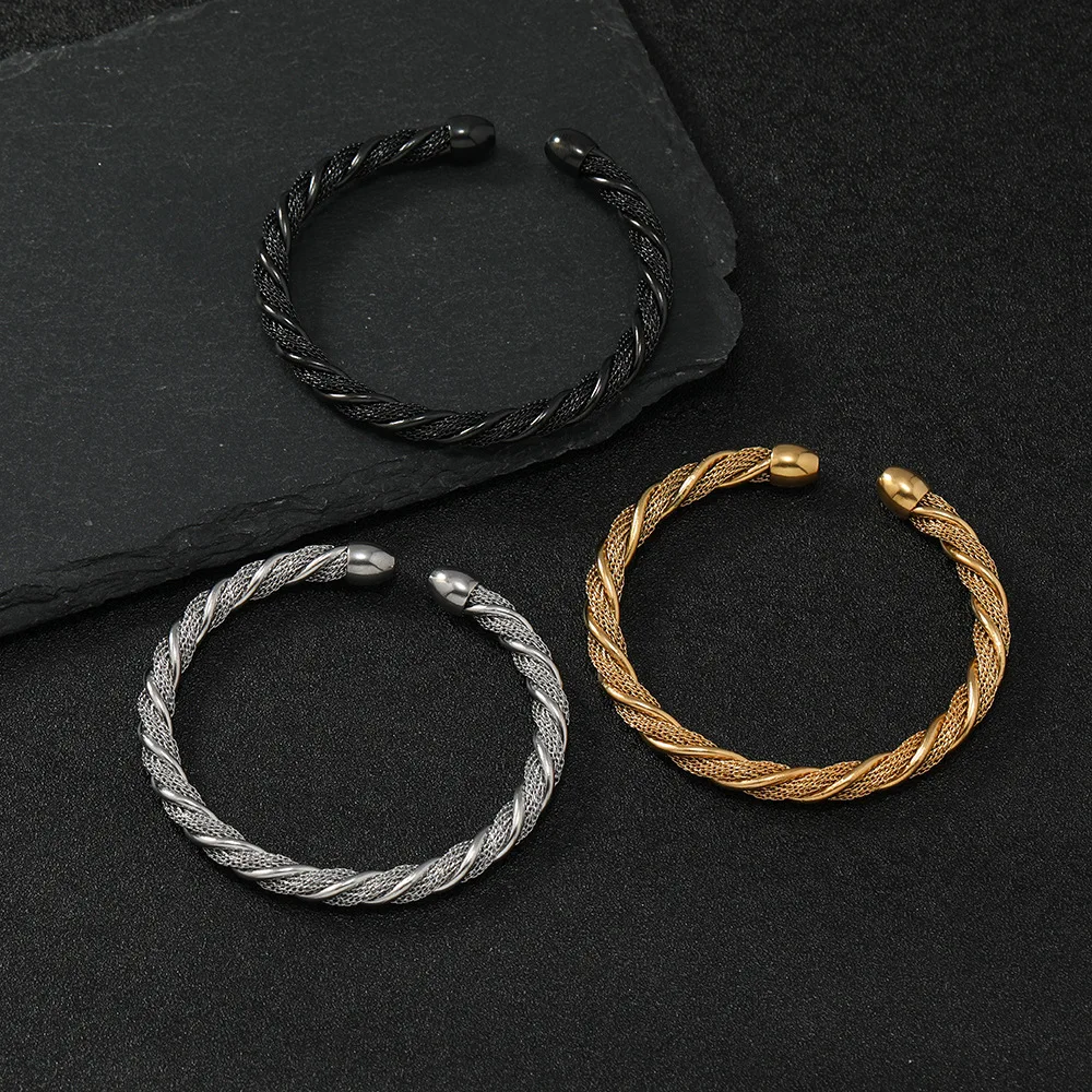 Hot-selling stainless steel twisted twist steel wire titanium bracelet male personality C-shaped open bracelet jewelry