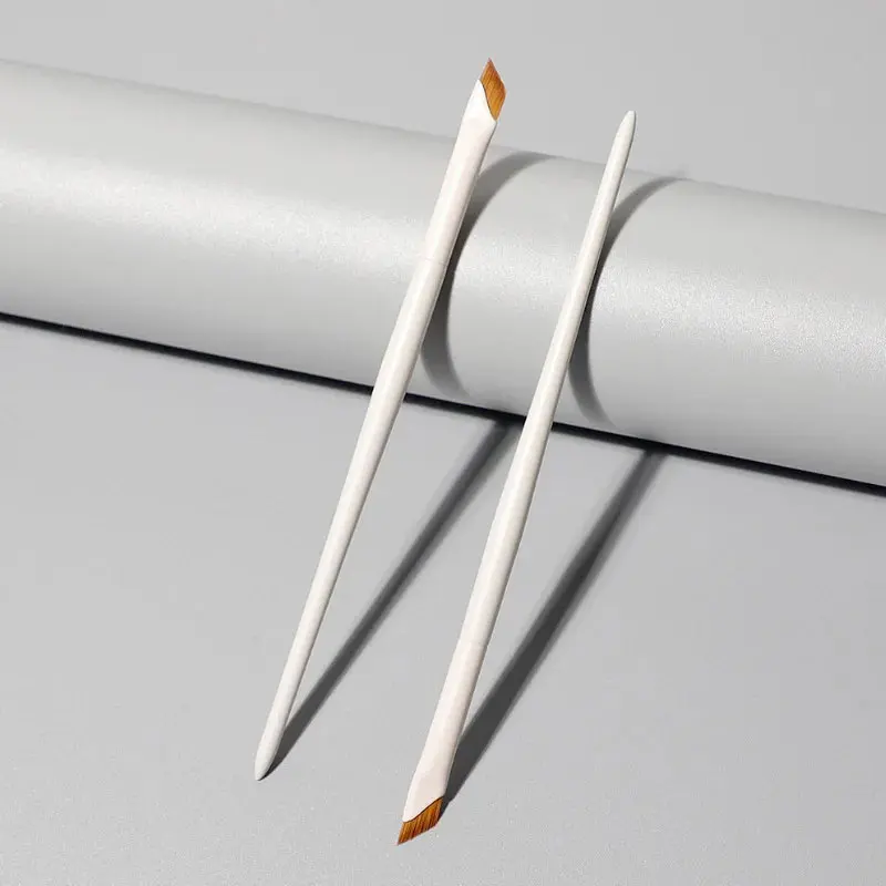 Pennello per eyeliner a lama Pennello per sopracciglia piatto ultra sottile ad angolo fine sotto i pennelli per trucco degli occhi Pennello per dettagli precisi Bianco