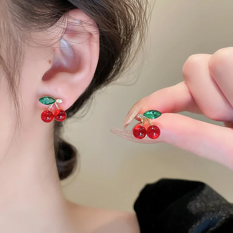 New Cute Red Resin Cherry Stud Earrings for Women Sweet Shiny Cubic Zirconia Ear Studs Jewelry Dating Holiday Gifts K