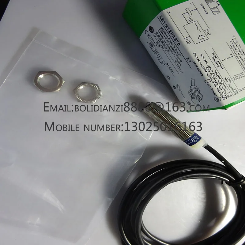 

In stock XS118BHPAM12/118BHNAM12 Inductive sensors