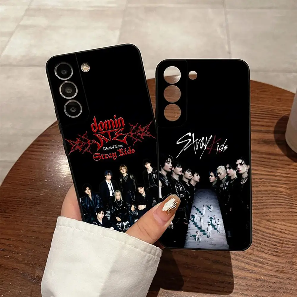 Stray Kids Kpop Handyhülle für Samsung S26 S24 Ultra S25 S23 Fe S22 S20 S21 A57 A17 A37 A16 A54 A34 A24 A53 Rückseiten-Cover