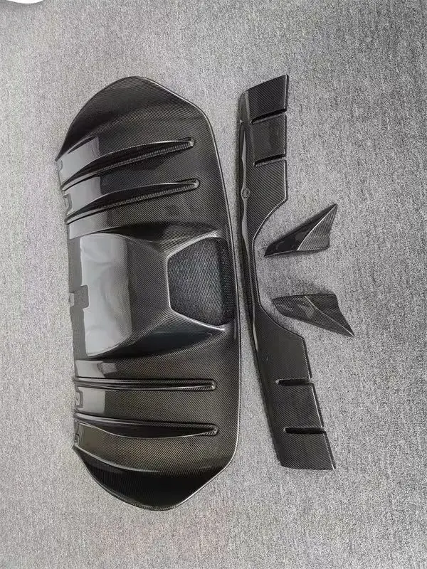 

Suitable for Ferrari F430 modified car accessories, HM style carbon fiber rear diffuser, car tools